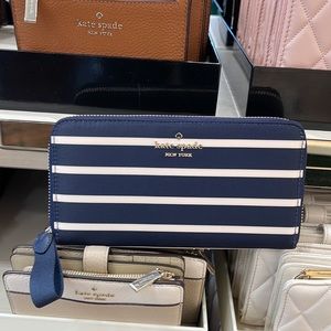 Kate Spade Chelsea Nylon Large Continental Wallet
Color: Parisian Night 
NWT